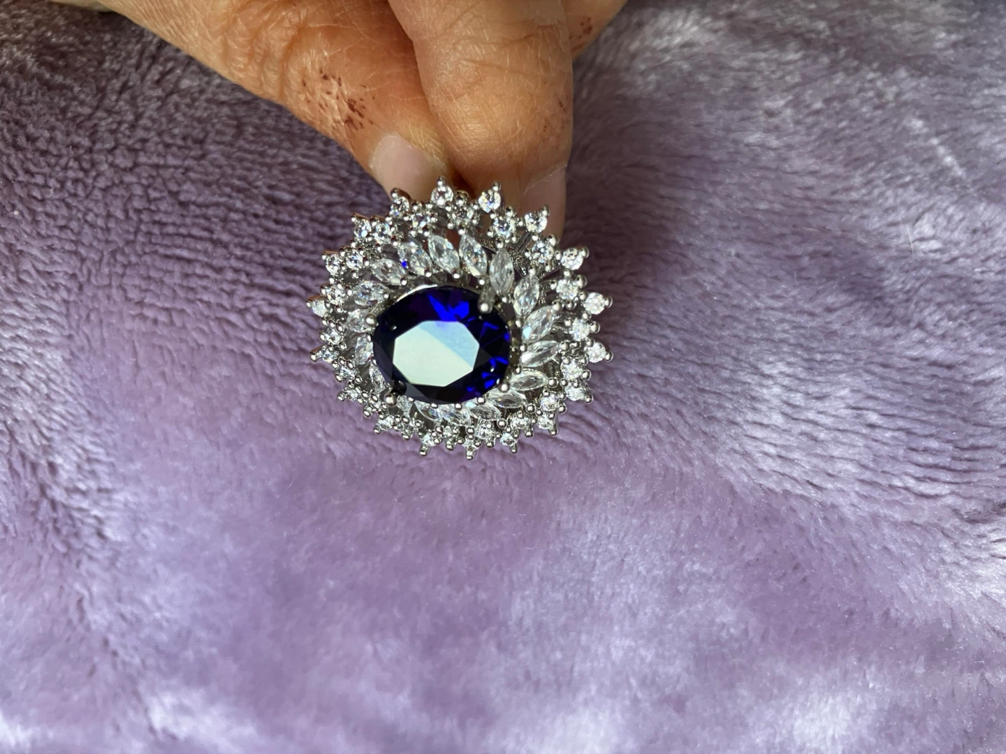 Sparkly S925 Starburst Ring with Blue Gemstone