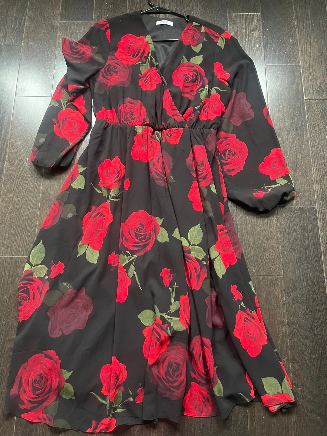 Suzy Rose Print V-Neck Dress