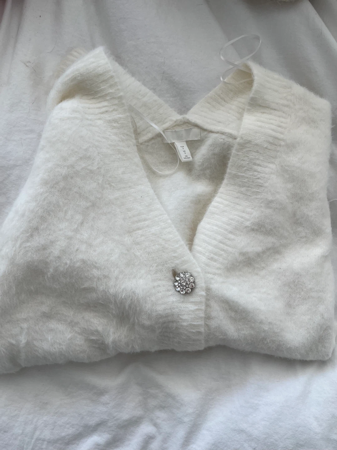 H&M White Fuzzy Cardigan with Rhinestone Buttons - photo 4