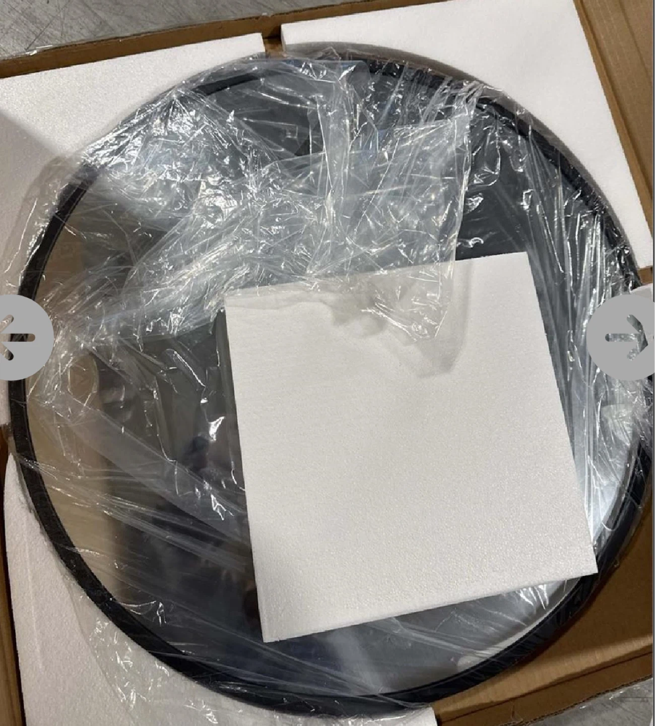 Black Round Wall Mirror - 24" - photo 3