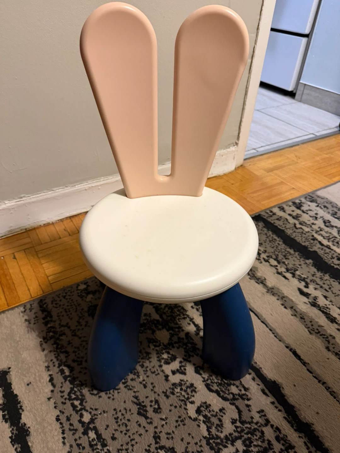 Kids Bunny Chair