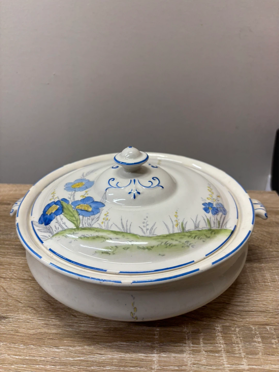 Vintage Ceramic Casserole Dish with Lid