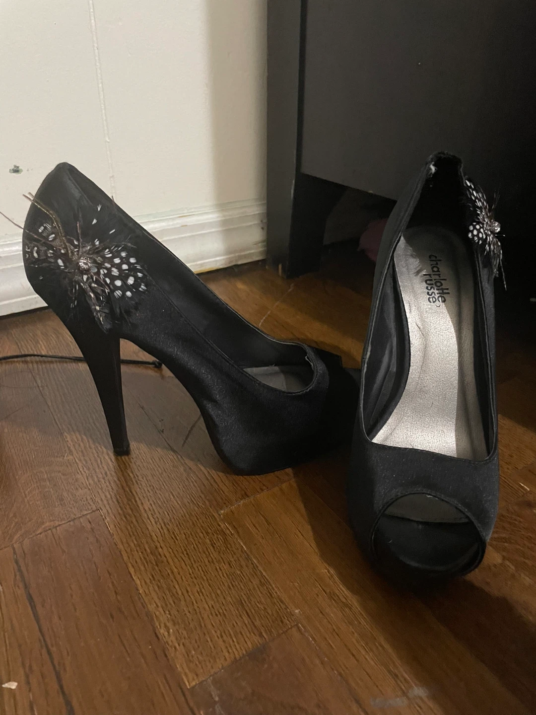 Charlotte Russe Black Peep-Toe Heels with Feather Detail - photo 3