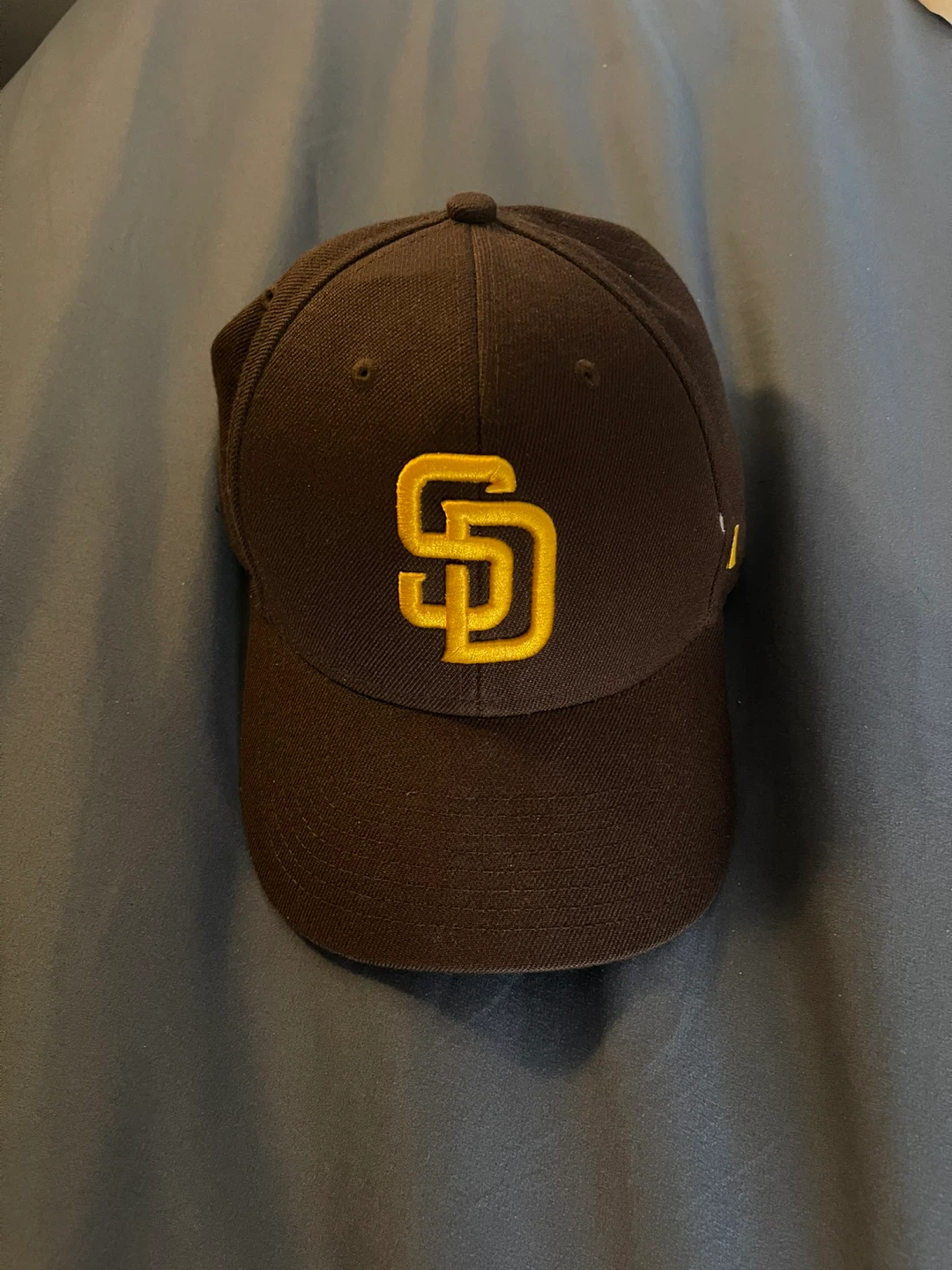 San Diego Padres and Oakland A's Baseball Hats - photo 2