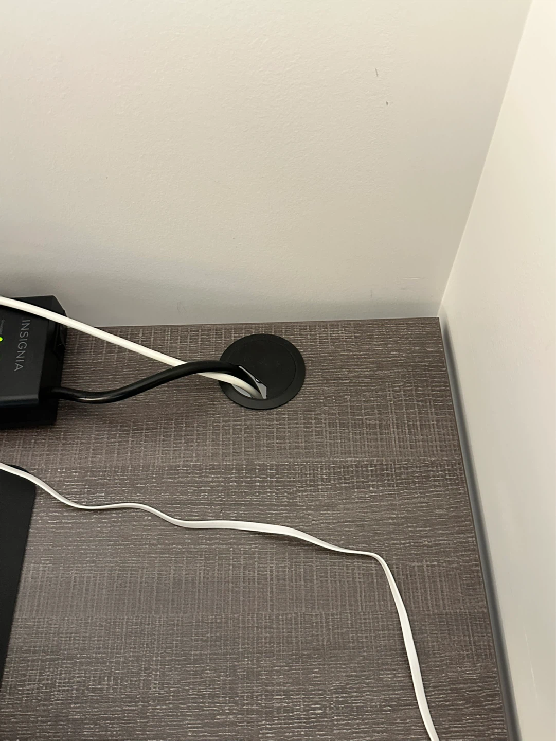 Bestar Electric Standing Desk - photo 5