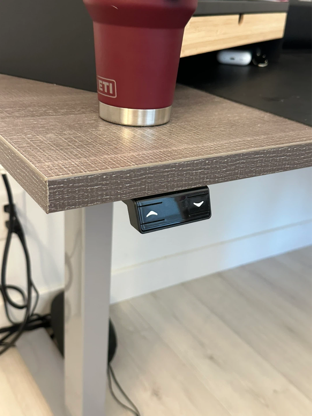 Bestar Electric Standing Desk - photo 3