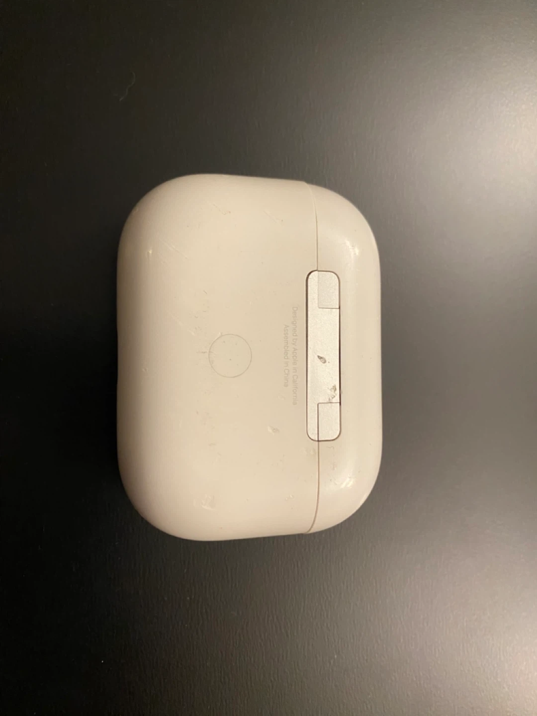 Apple AirPods Pro (2nd generation) with Charging Case - photo 2