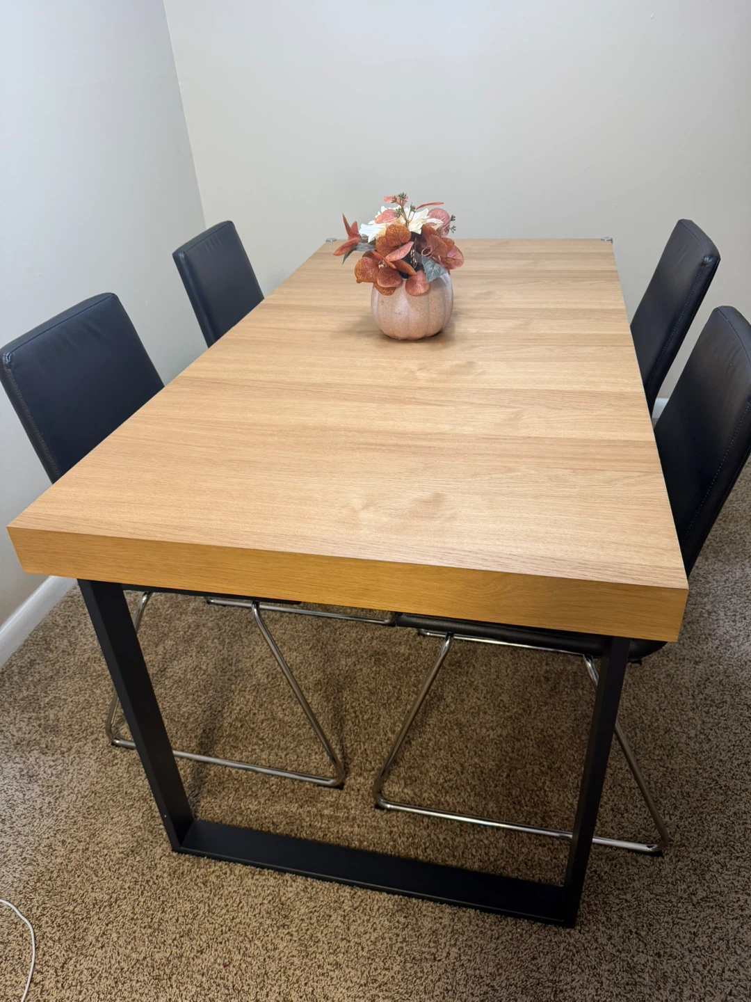 Extendable dinner table!