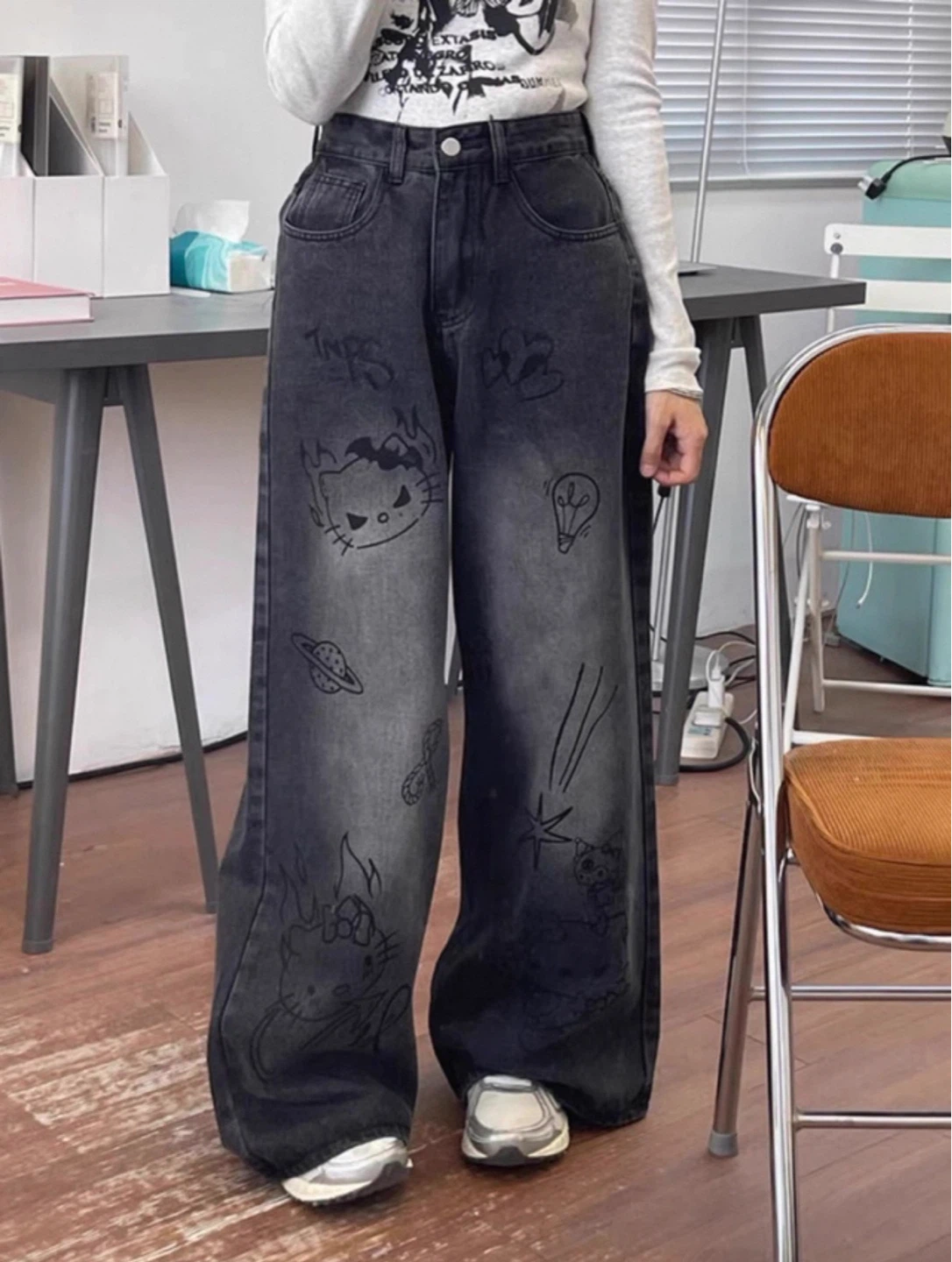 Hello Kitty Wide Leg Jeans - photo 3