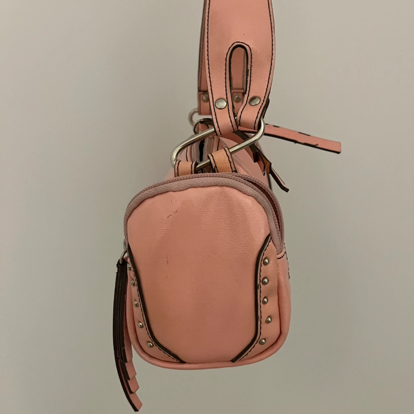 Pink studded shoulder bag - photo 3