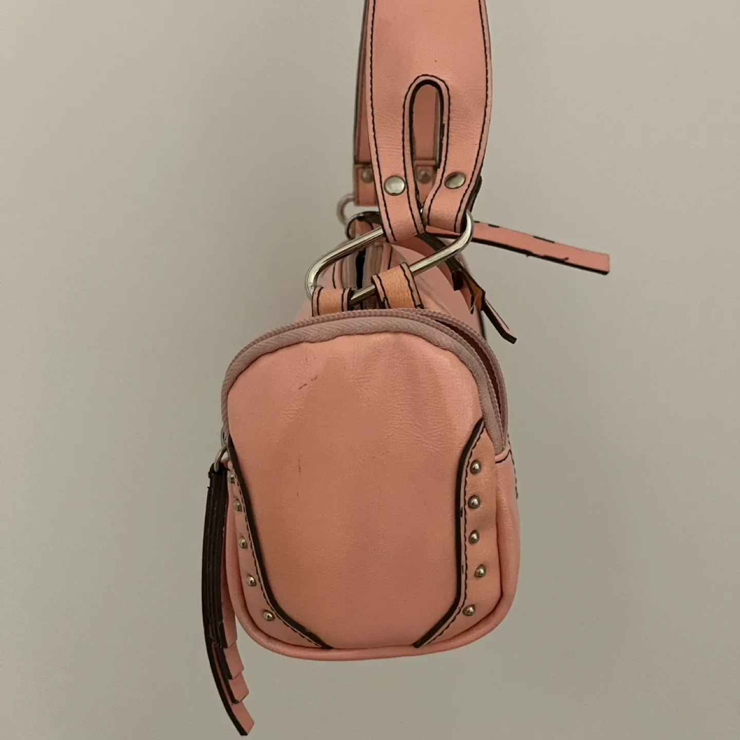 Pink studded shoulder bag - photo 3