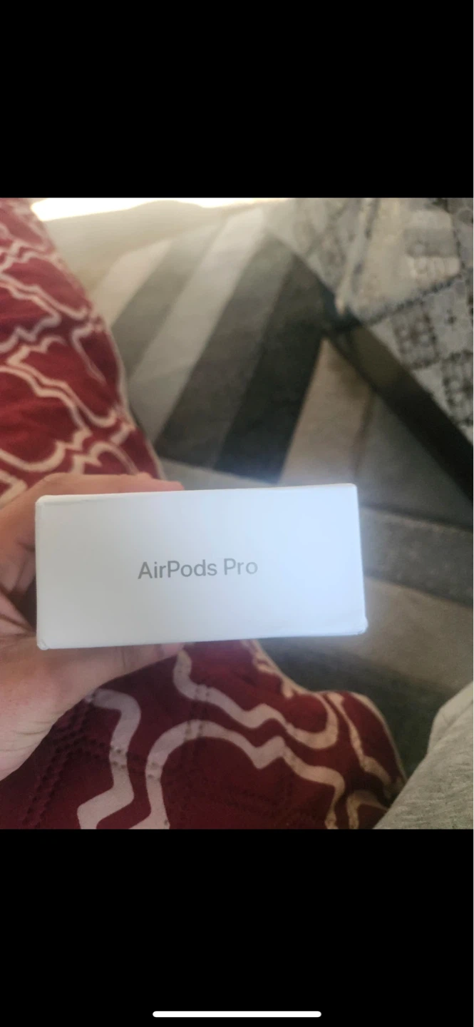 Apple AirPods Pro (3rd generation) - photo 5