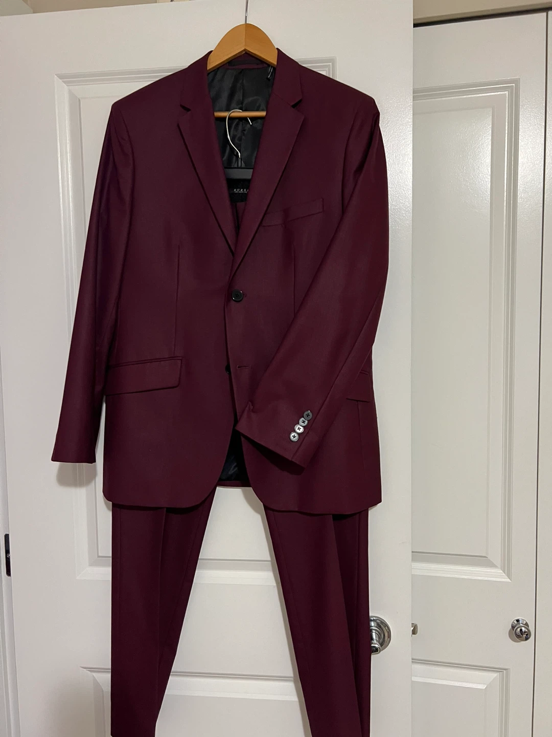 Guess Los Angeles Burgundy Slim Fit Suit