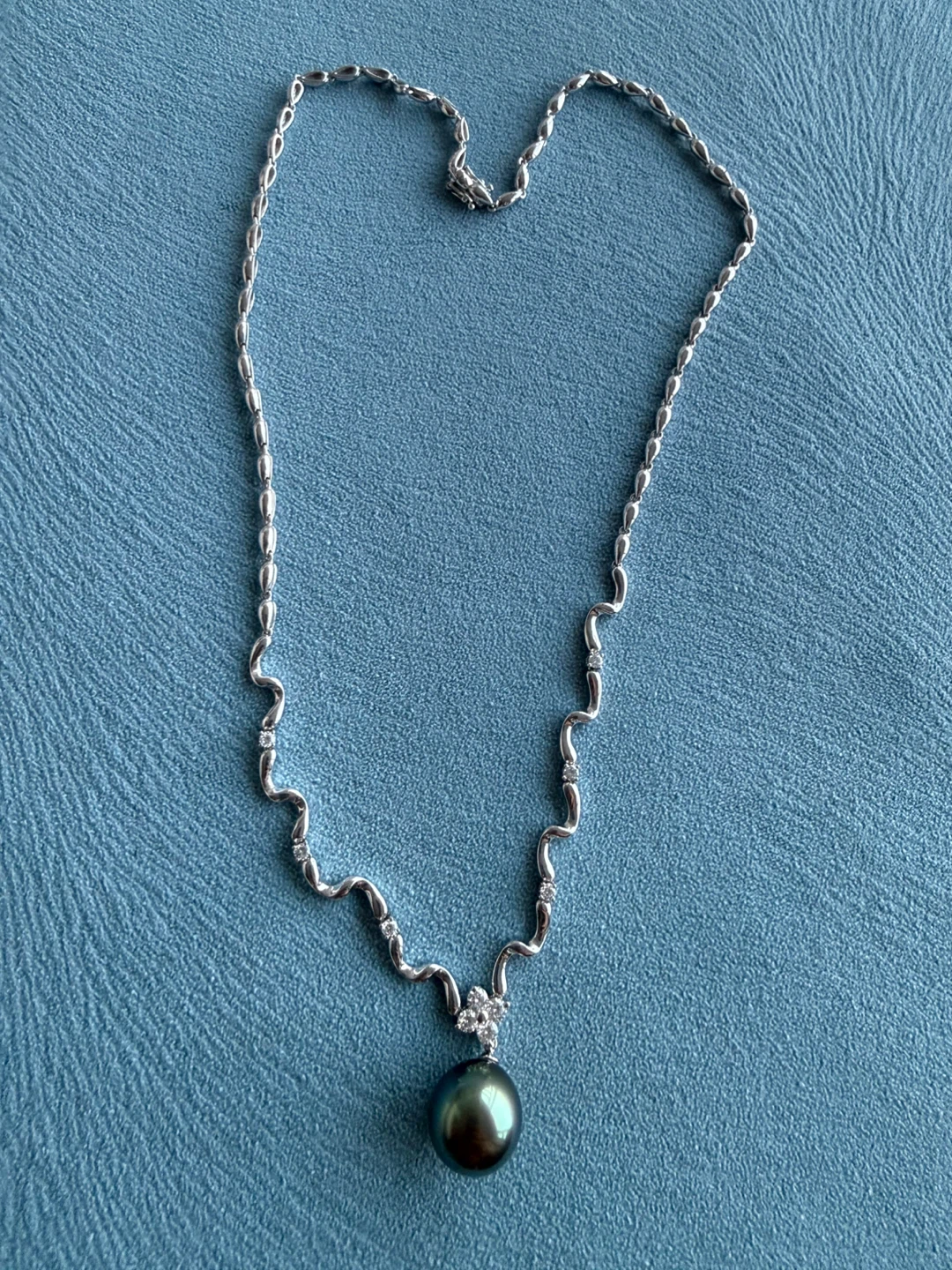 Harling's Jewellers Tahitian Pearl and Diamond Necklace - photo 2