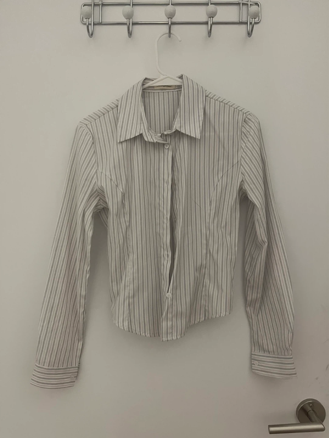 Fitted stripe shirt