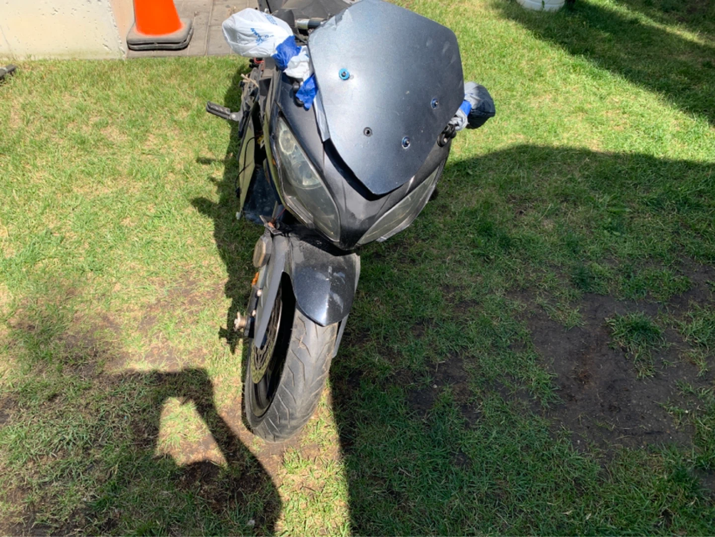 DAYMAK em2 Electric Bike- for parts or repair - photo 2