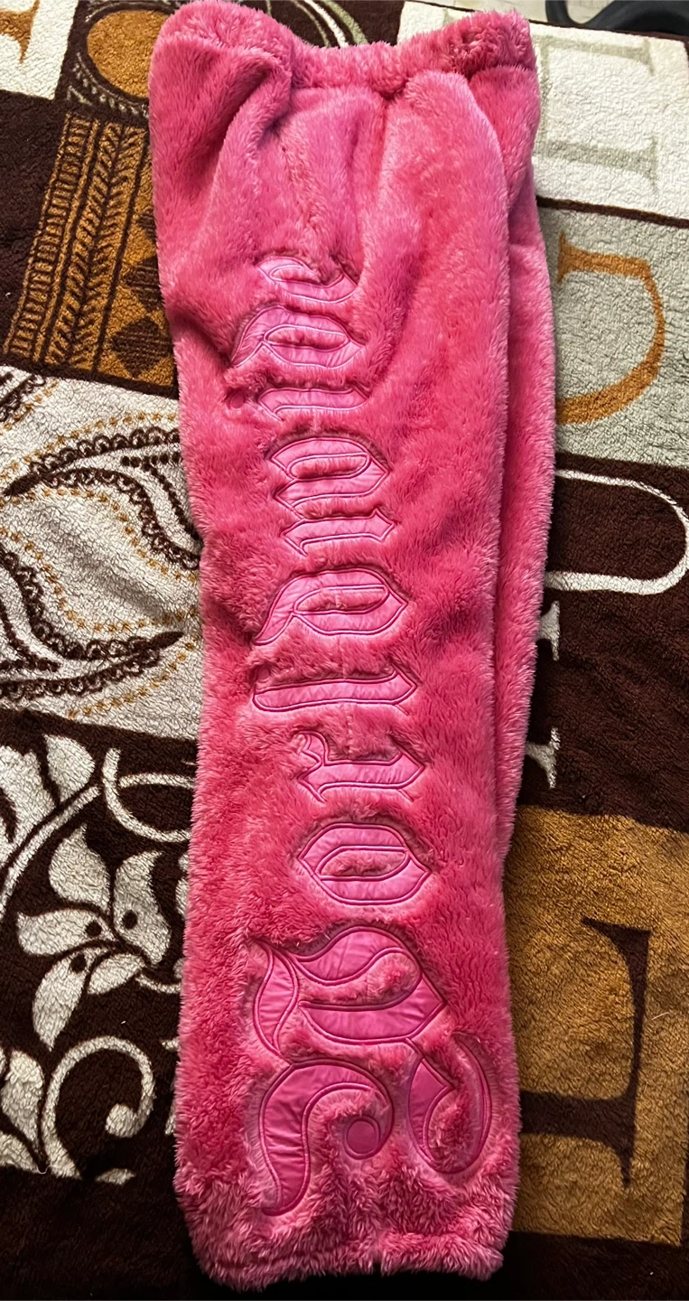 Pink Fuzzy Pants with "Juicy Couture" Embroidery - photo 3