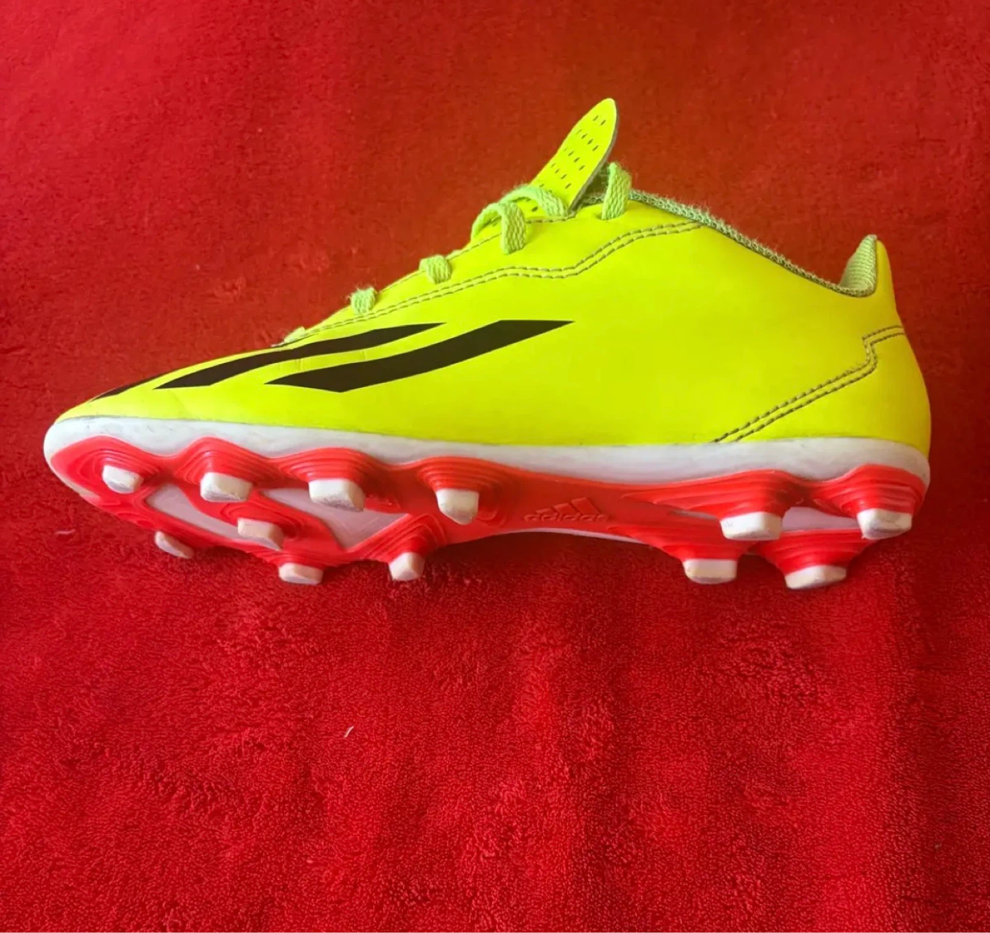 Soccer shoes - photo 4