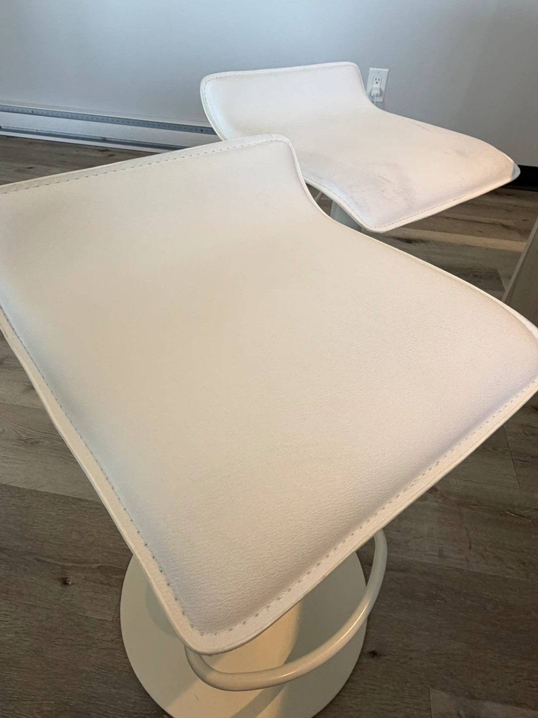 Pair of White Adjustable Bar Stools - photo 2