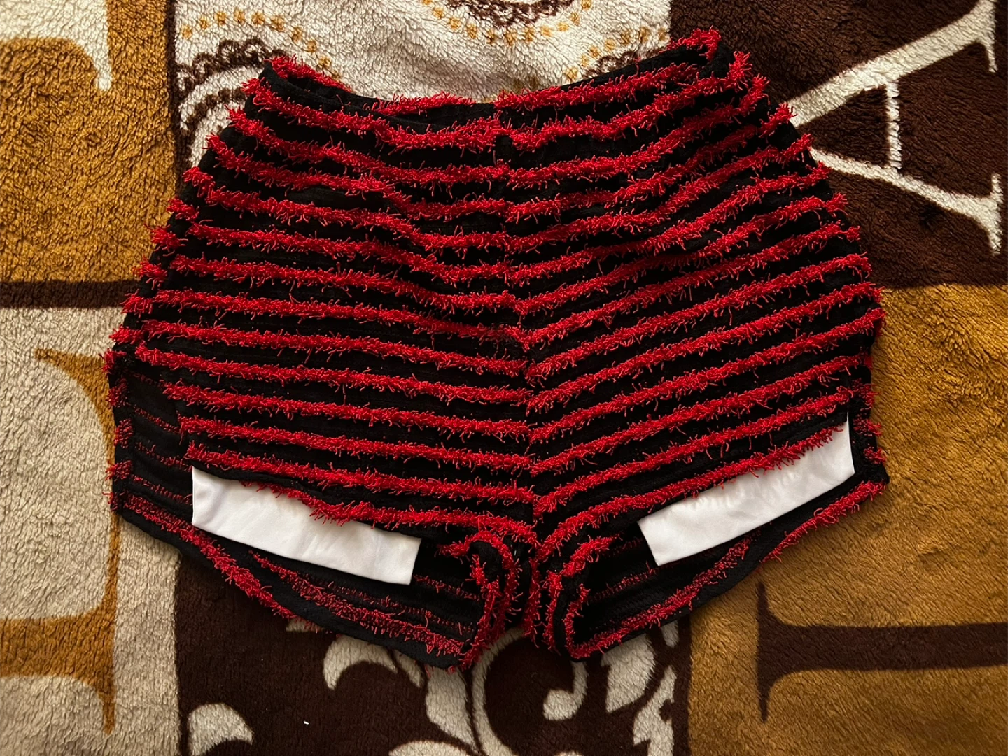 Black and Red Striped Fuzzy Shorts set - photo 3