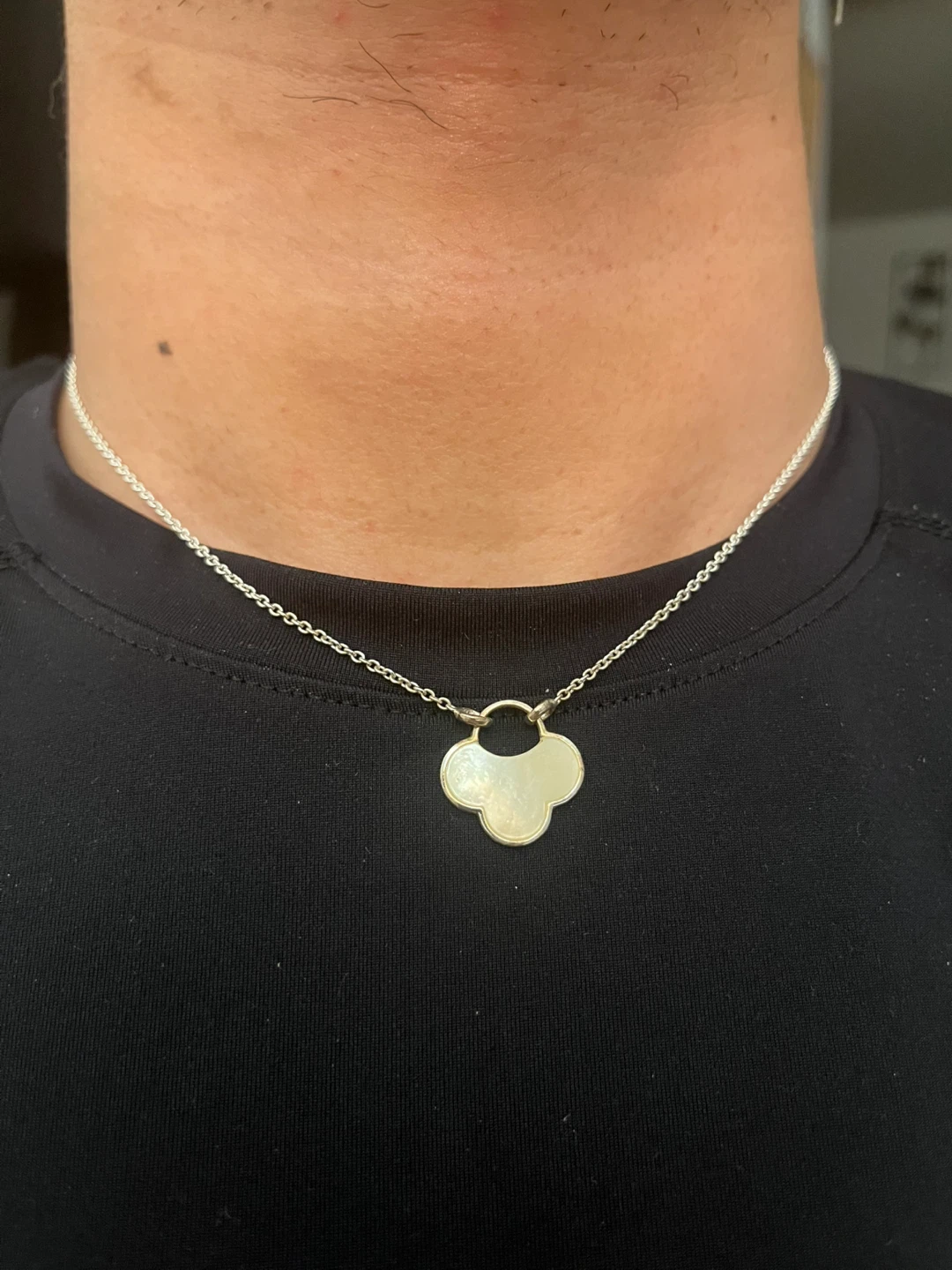 Silver Clover Pendant Necklace - photo 4