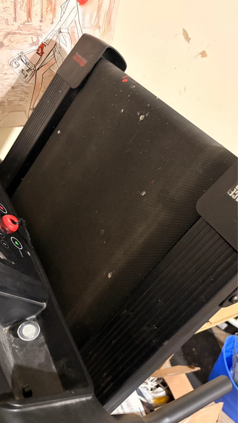 Weslo Treadmill - photo 2