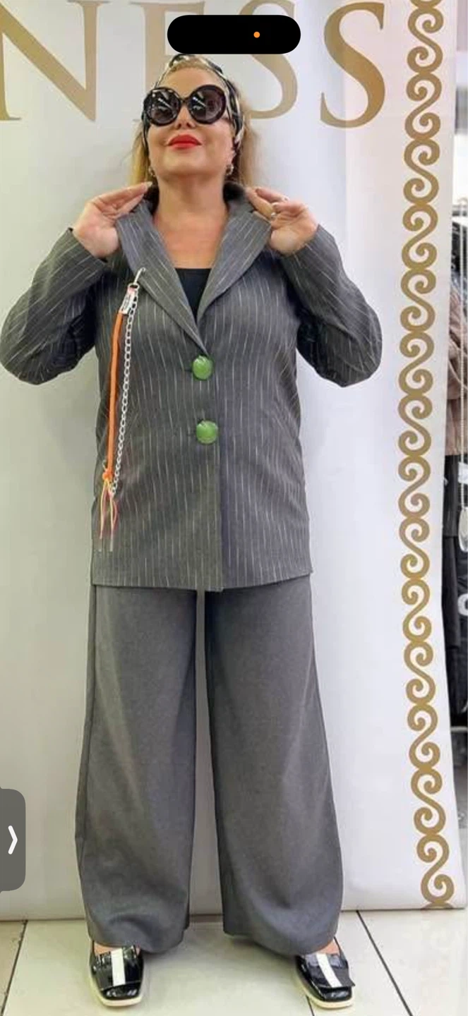 Grey pinstripe suit with green buttons 2Xl-6XL