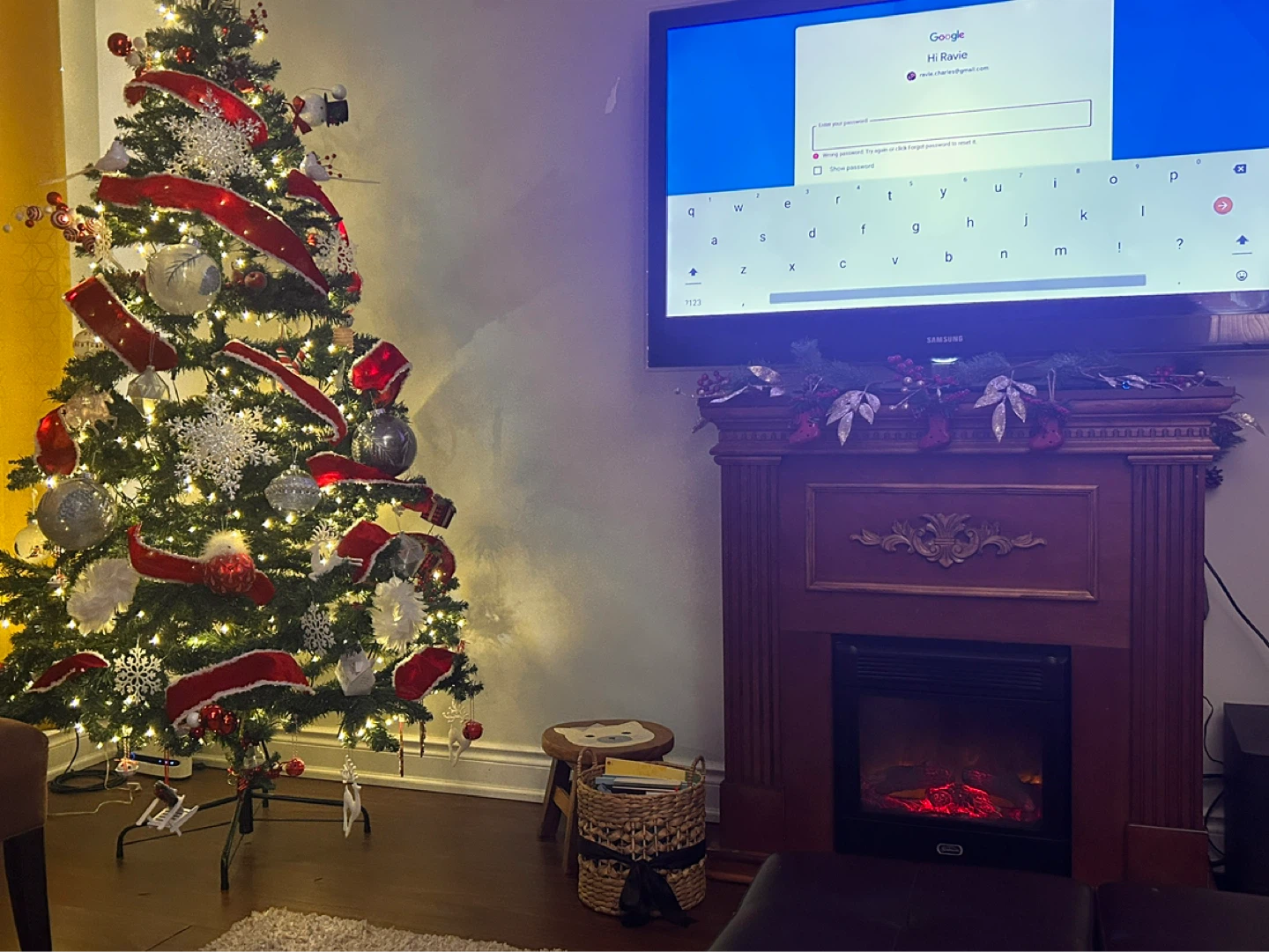 Fireplace - photo 2