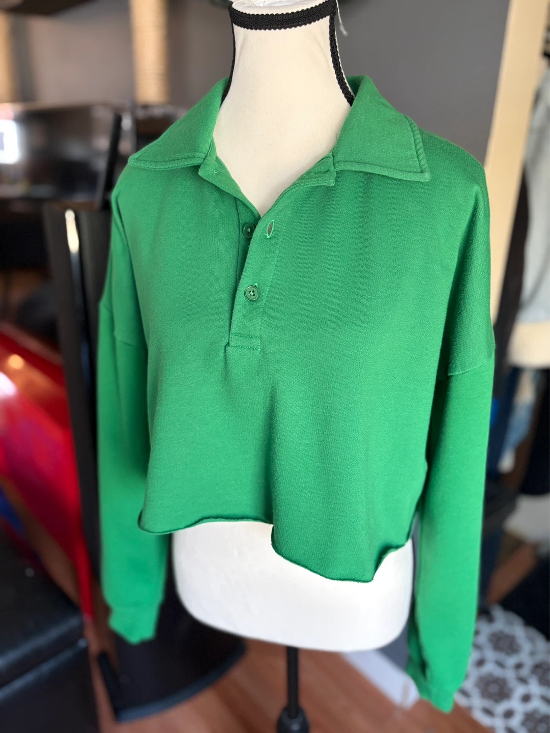 Sunday Best Green Cropped Collared Sweatshirt - photo 3