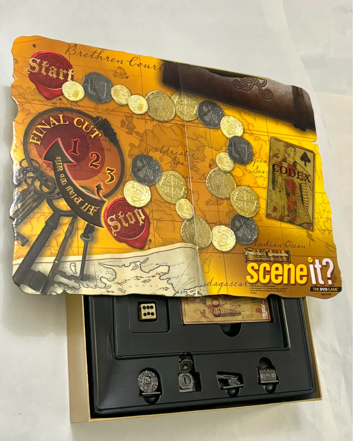 🌱Scene It? Pirates of the Caribbean The DVD Game - photo 4