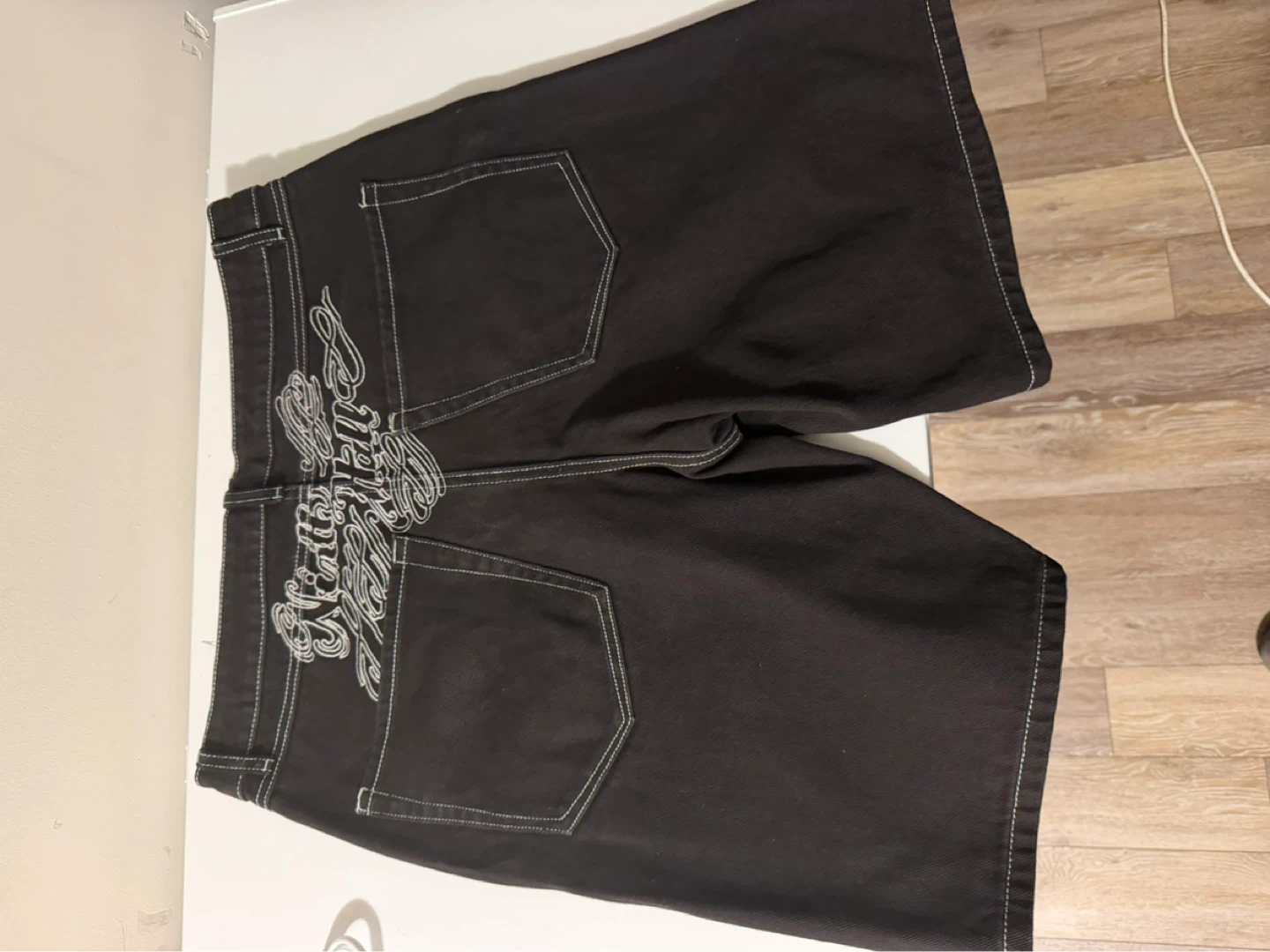 Black Denim Shorts with Silver Embroidery - Nitti Waylay - photo 2