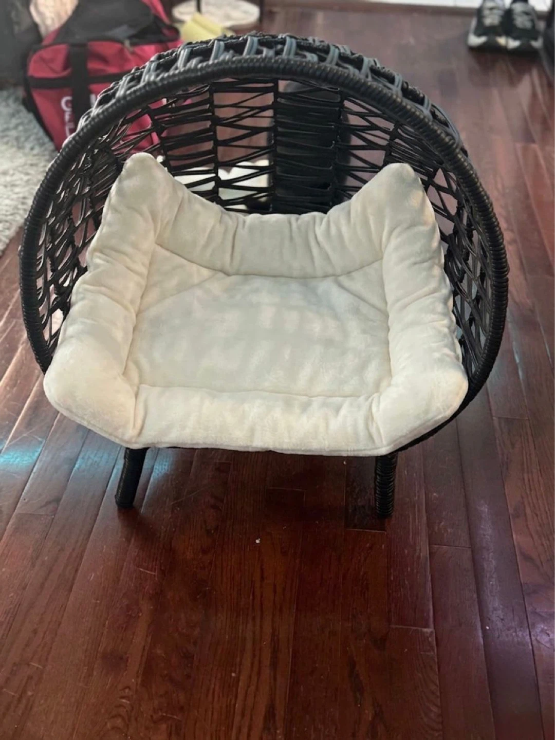 Woven Pet Bed