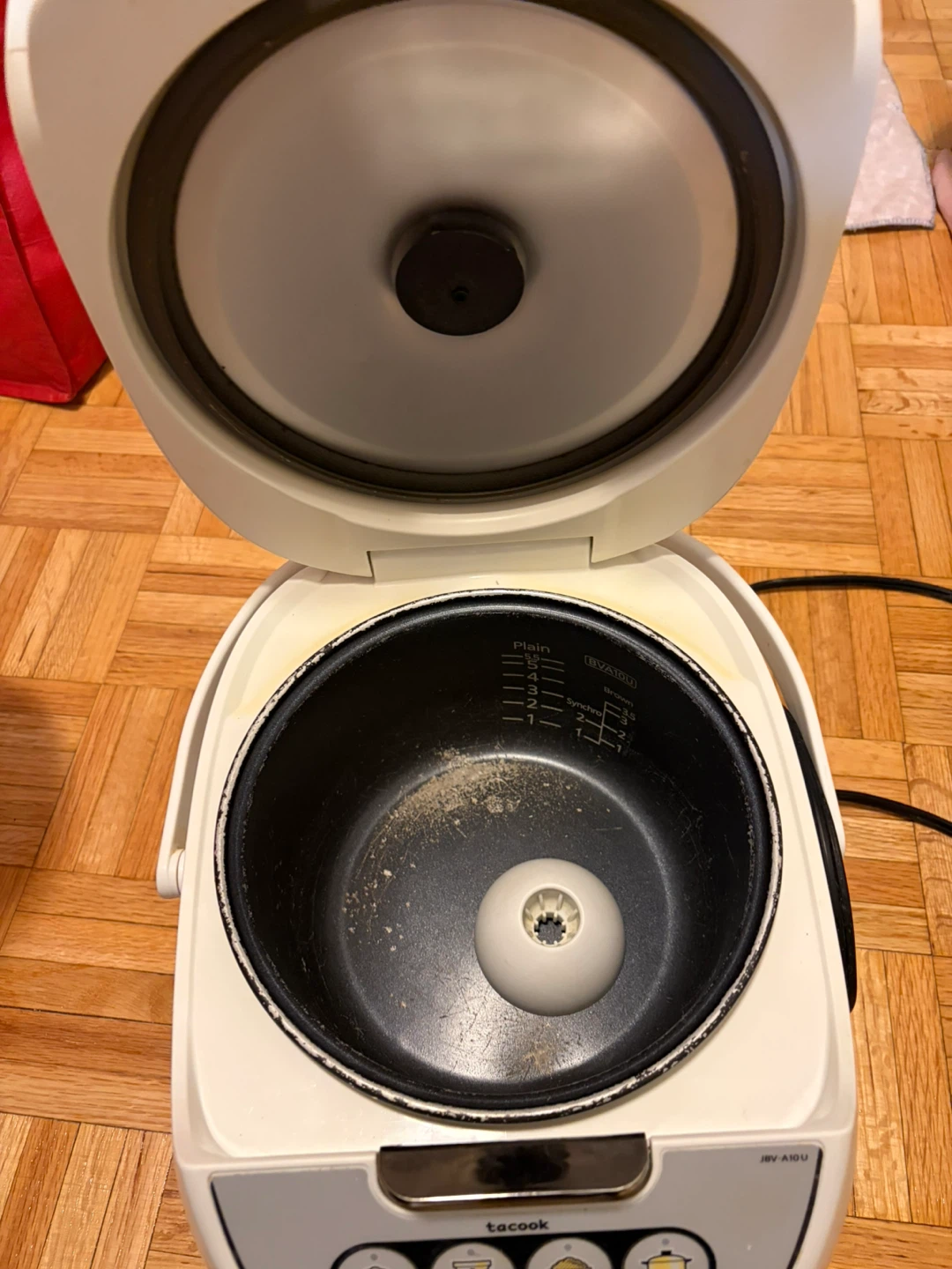 Tiger JBV-A10U Rice Cooker - photo 3