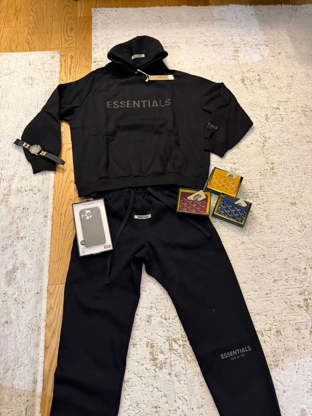 Full set of essentials ‼️read description ‼️
