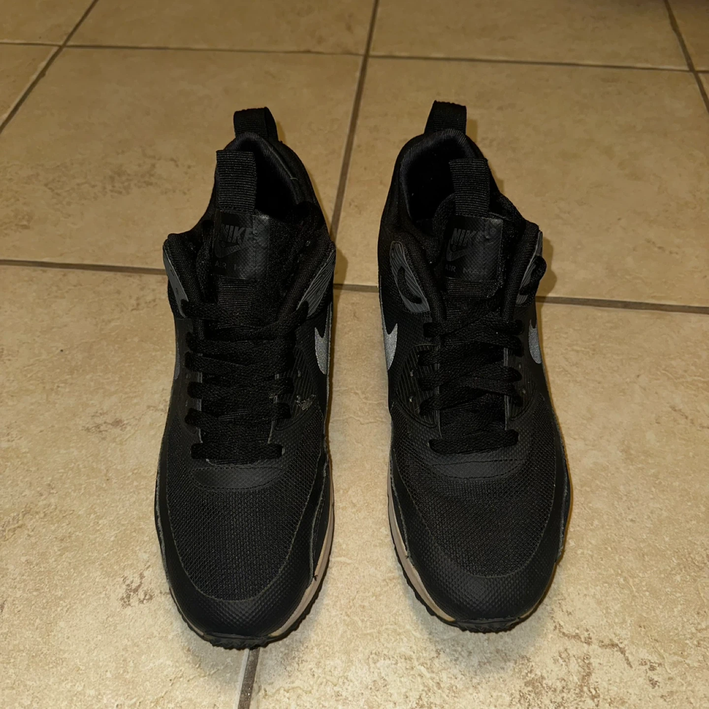 Nike Air Max 90 Shoes Black US 9 - photo 2