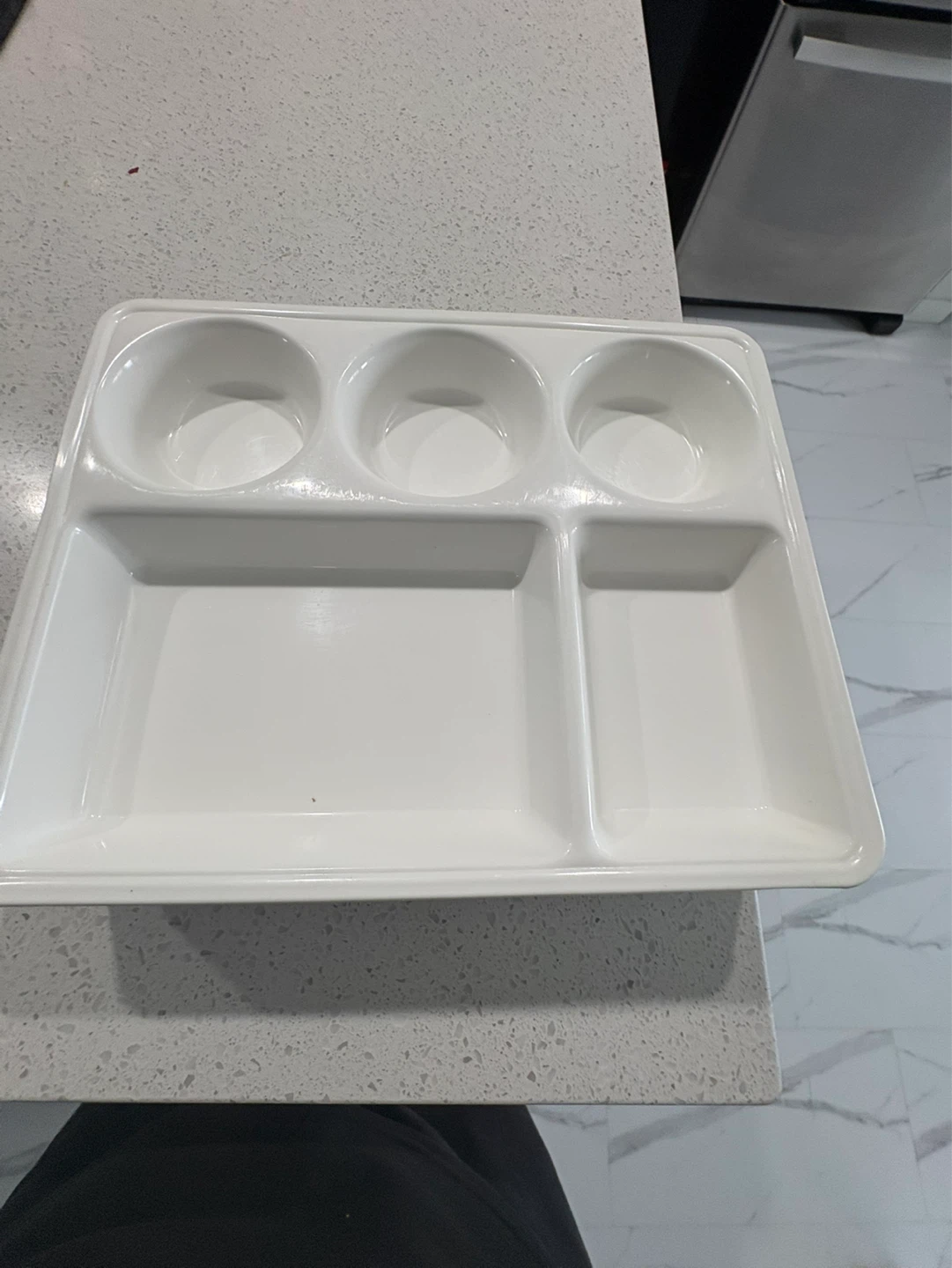 Set of 6 White Divided Meal Trays
