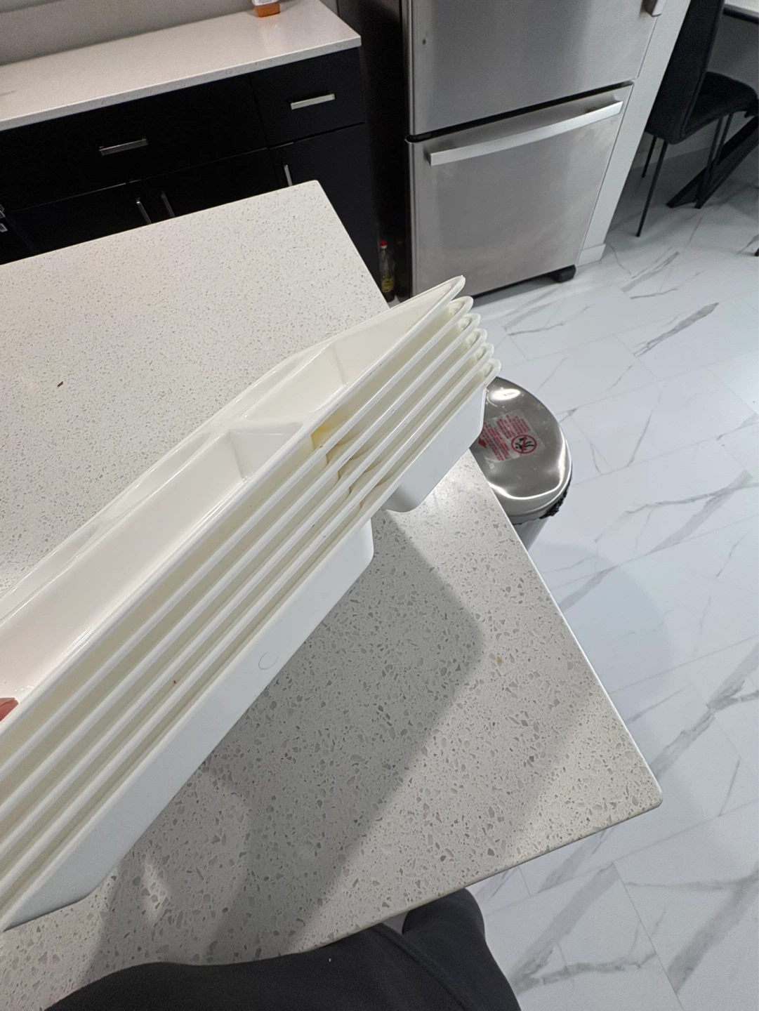 Set of 6 White Divided Meal Trays - photo 3