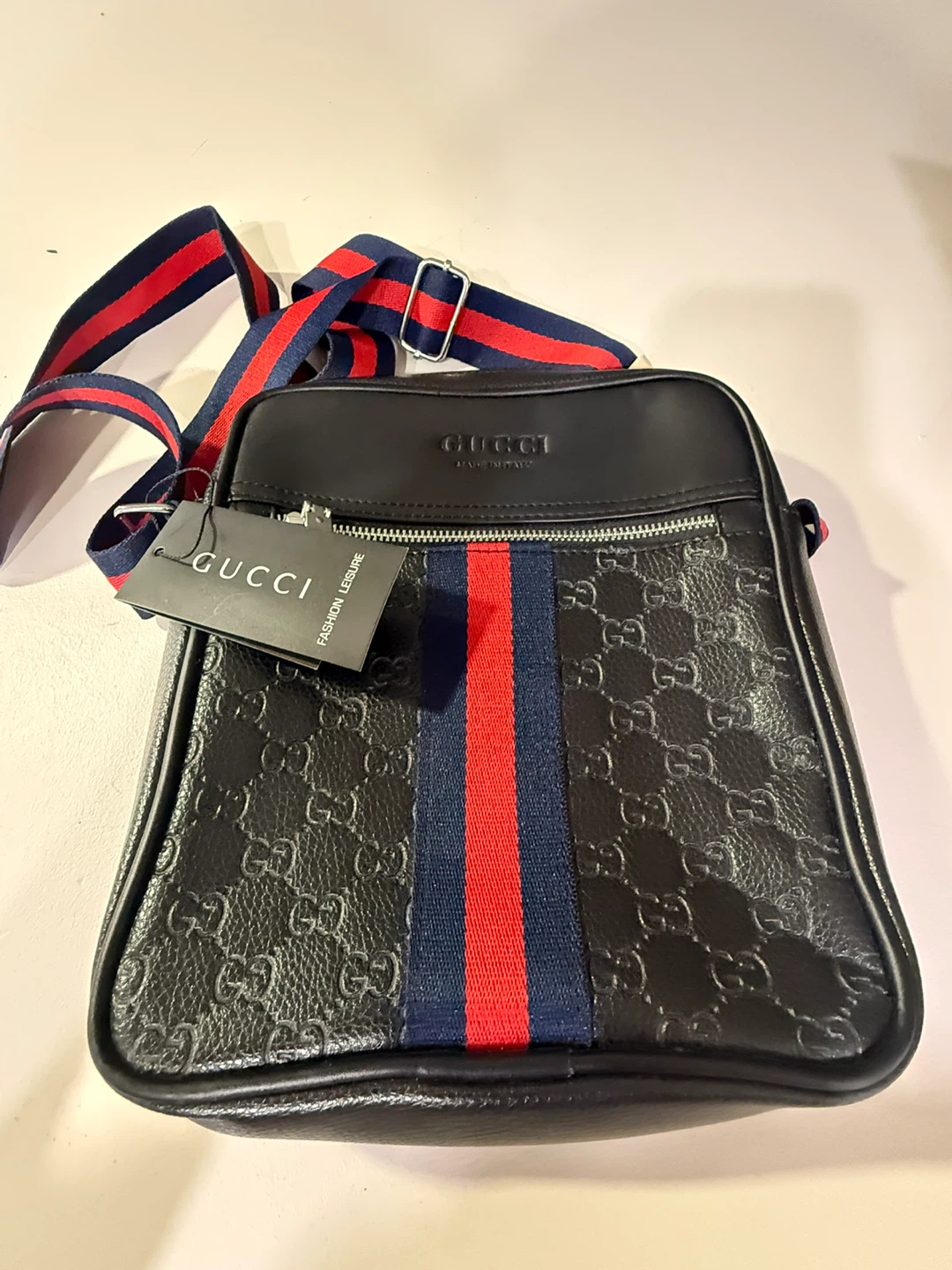 Gucci Black Messenger Bag - photo 2