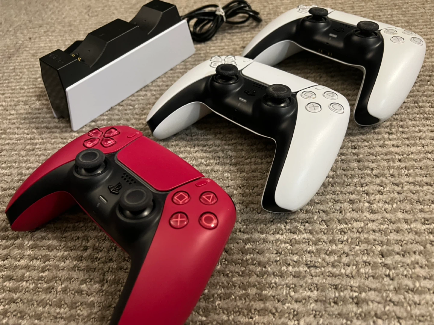 Three PlayStation 5 DualSense Controllers and Charging Station - photo 3