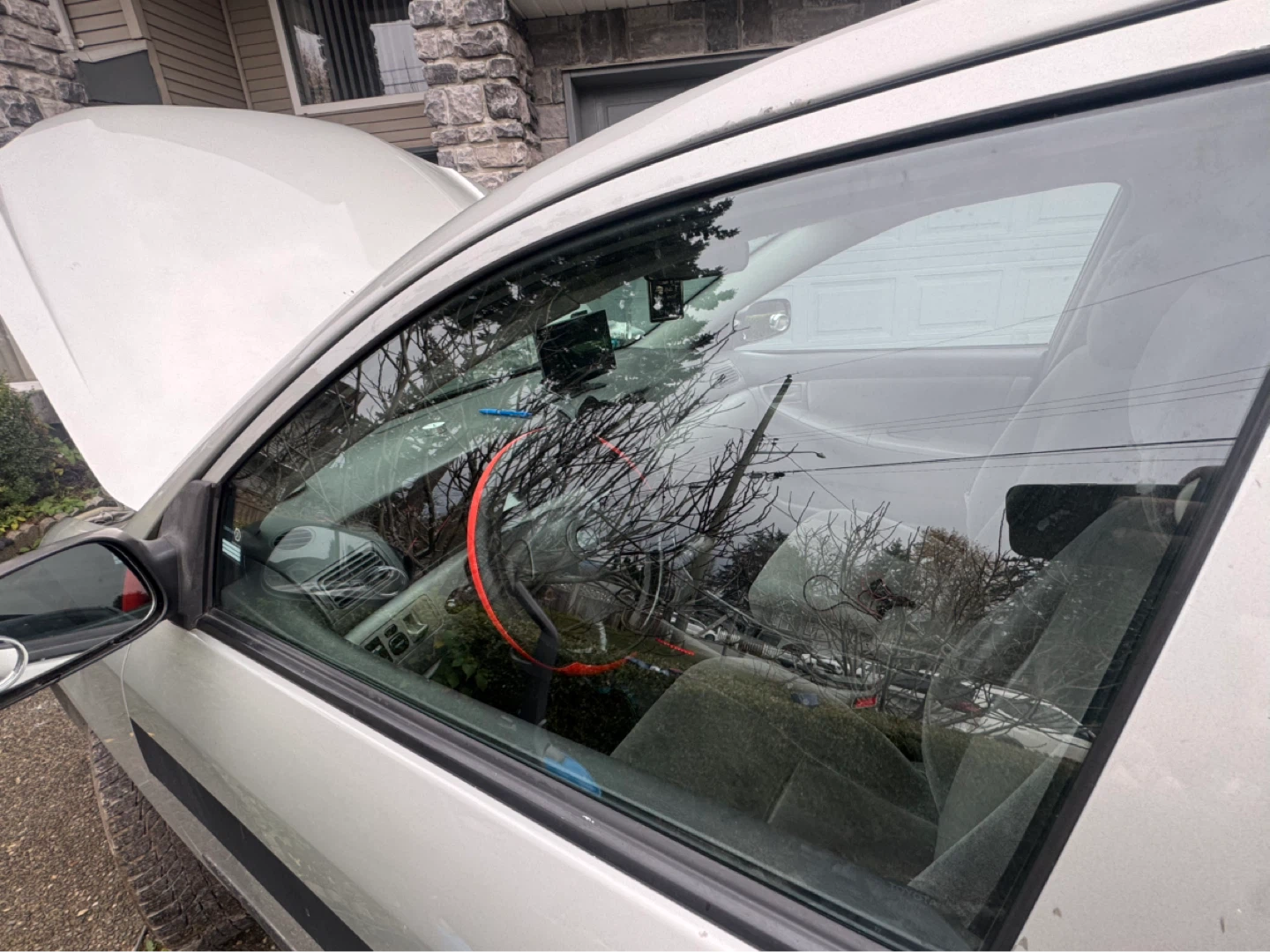 Toyota Corolla 4-door Sedan - photo 2