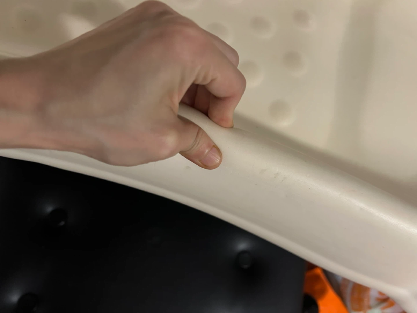 White Baby Foam Bathtub Support - photo 4