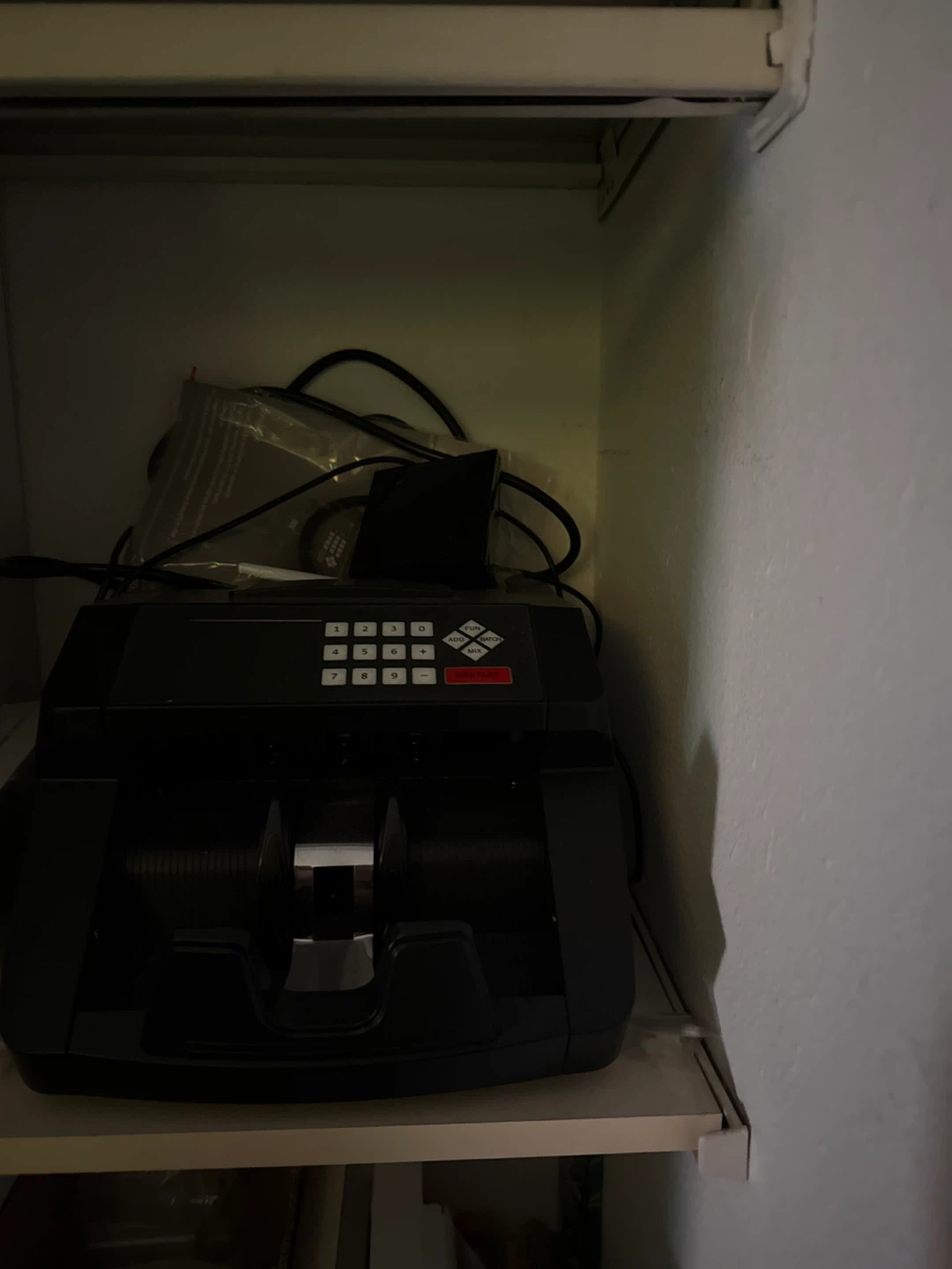 Bill Counter Machine