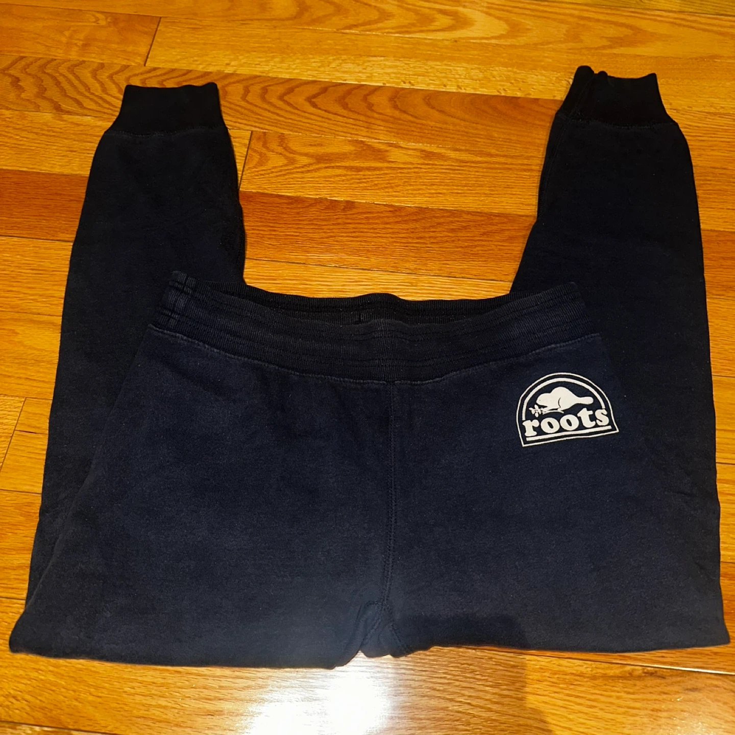 Roots tracksuit x small - photo 5