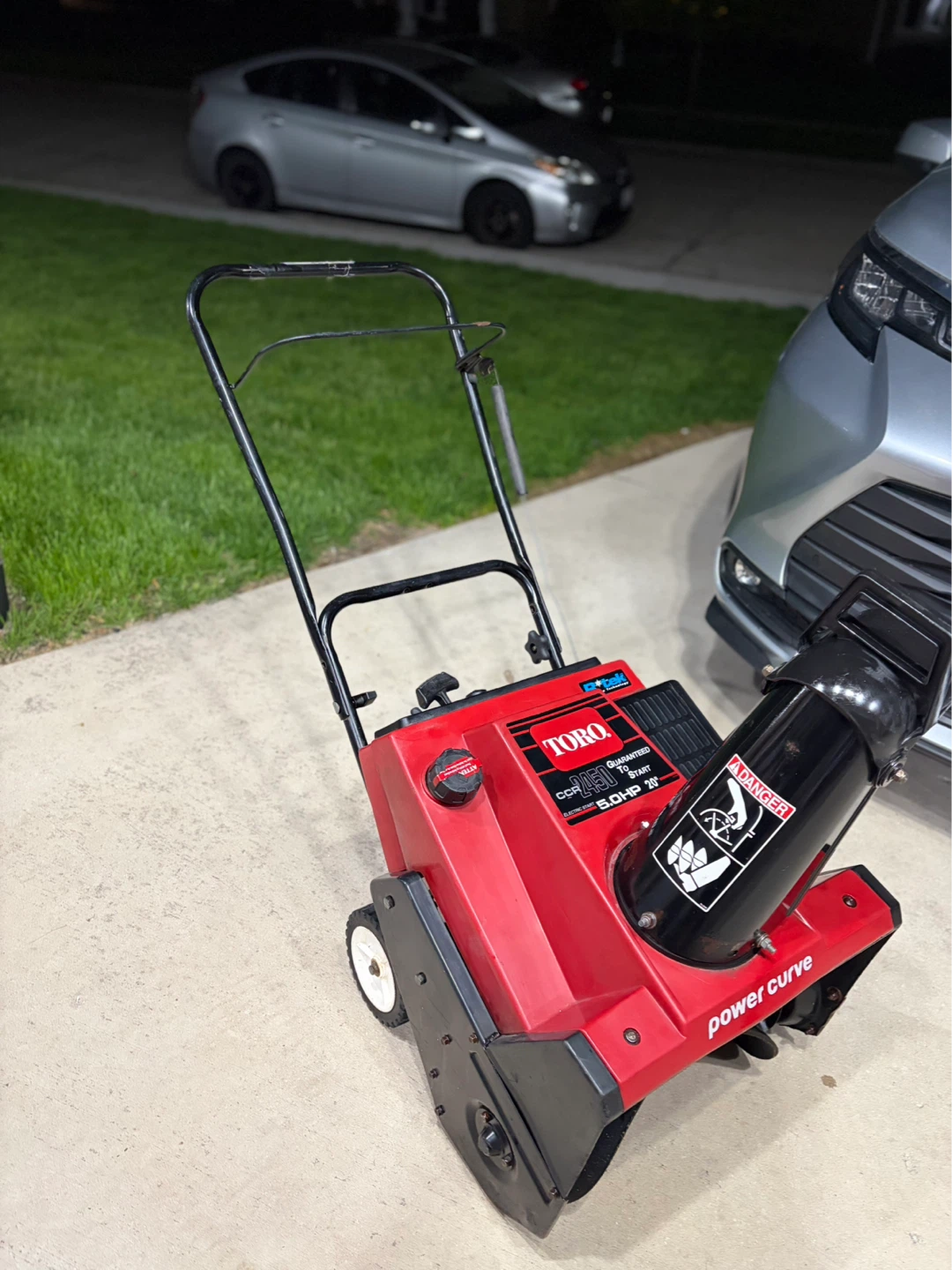 Toro CCR 2450 Power Curve Snow Blower - photo 4