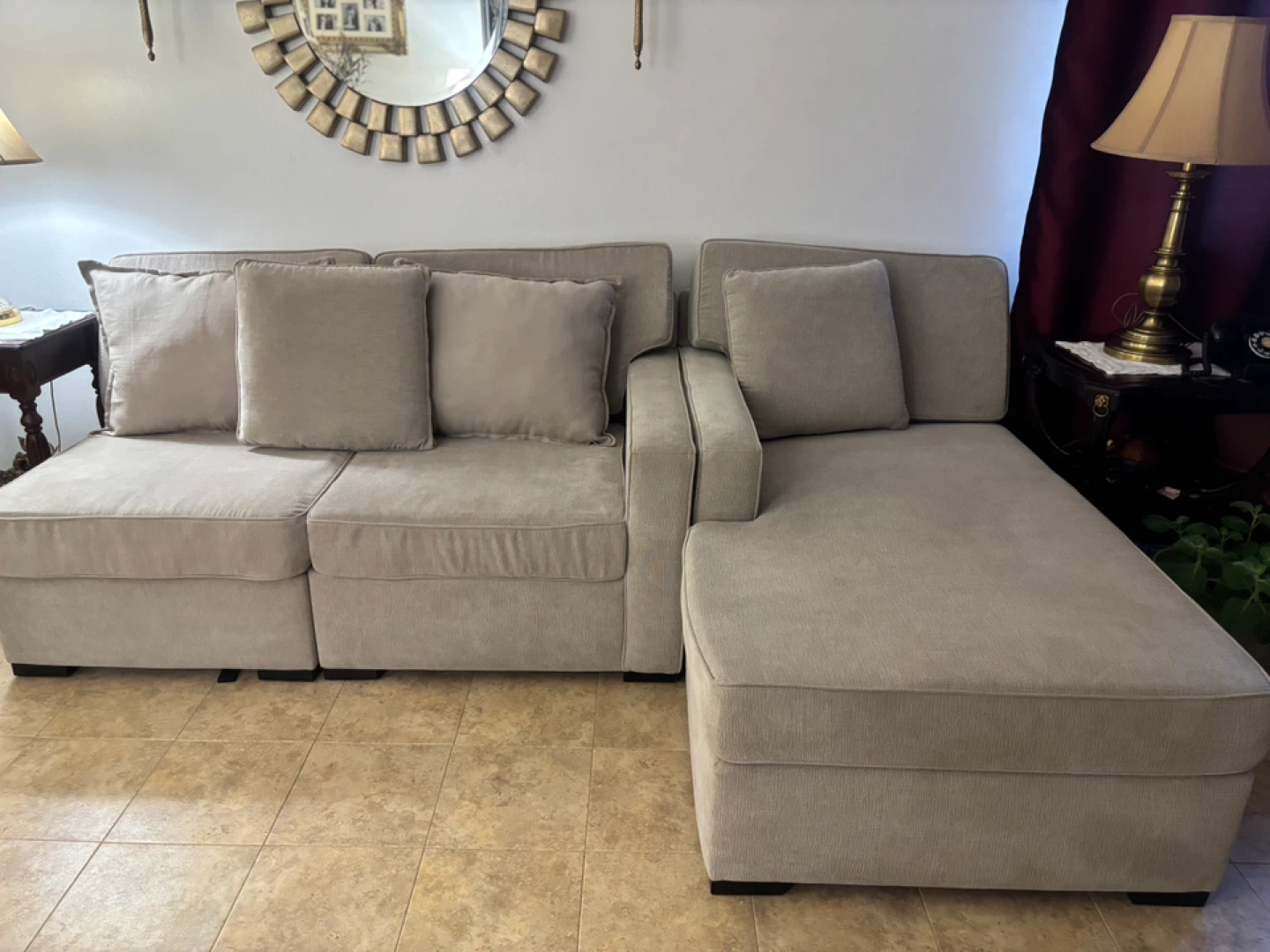 Sectional Sofa with Chaise