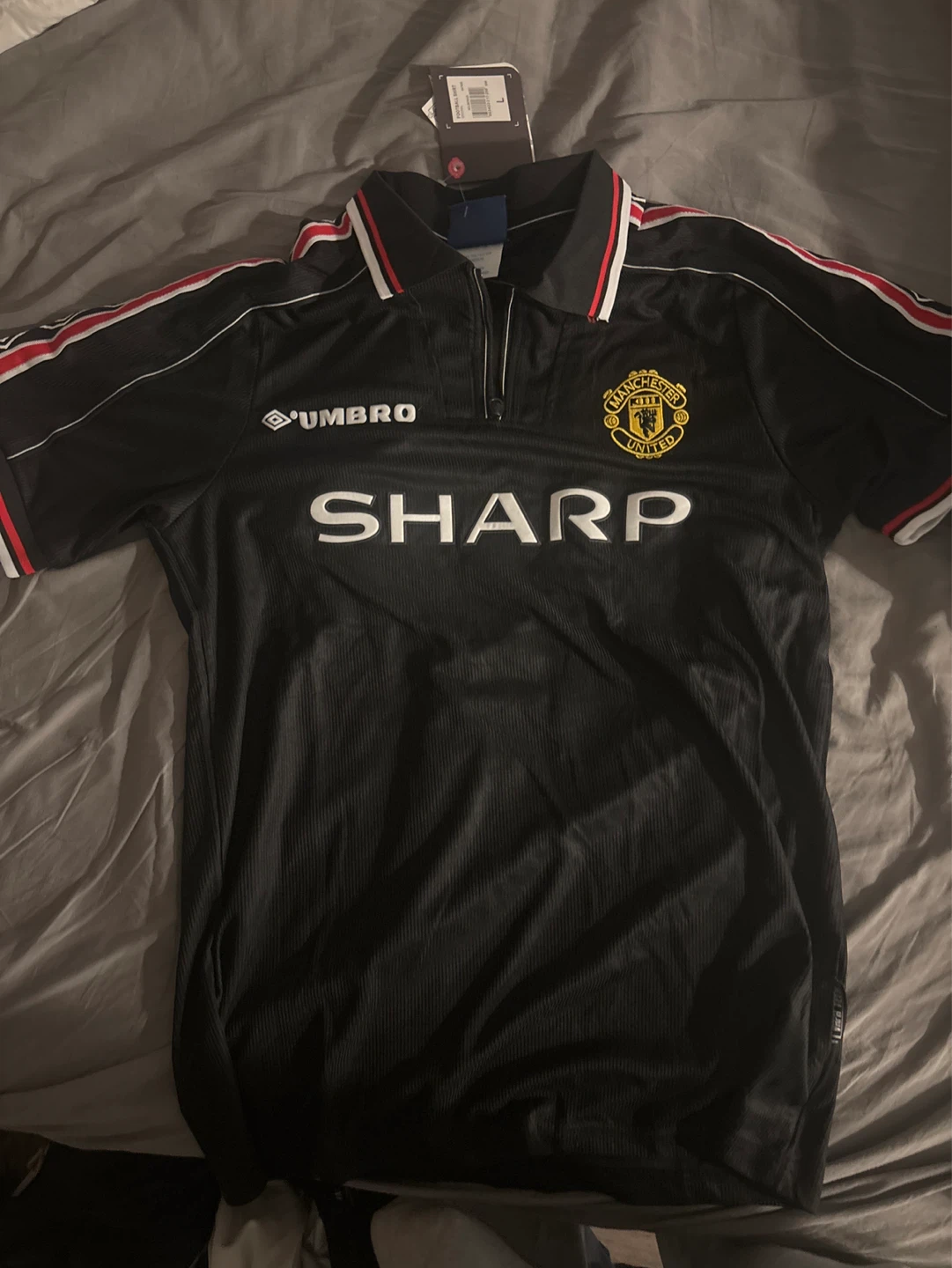 Manchester United 1997-98 Beckham #7 Retro Football Jersey