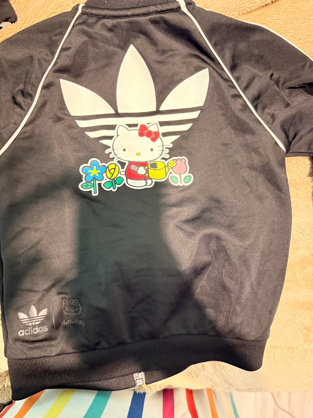Adidas x Hello Kitty Track Jacket Size 2T - photo 5