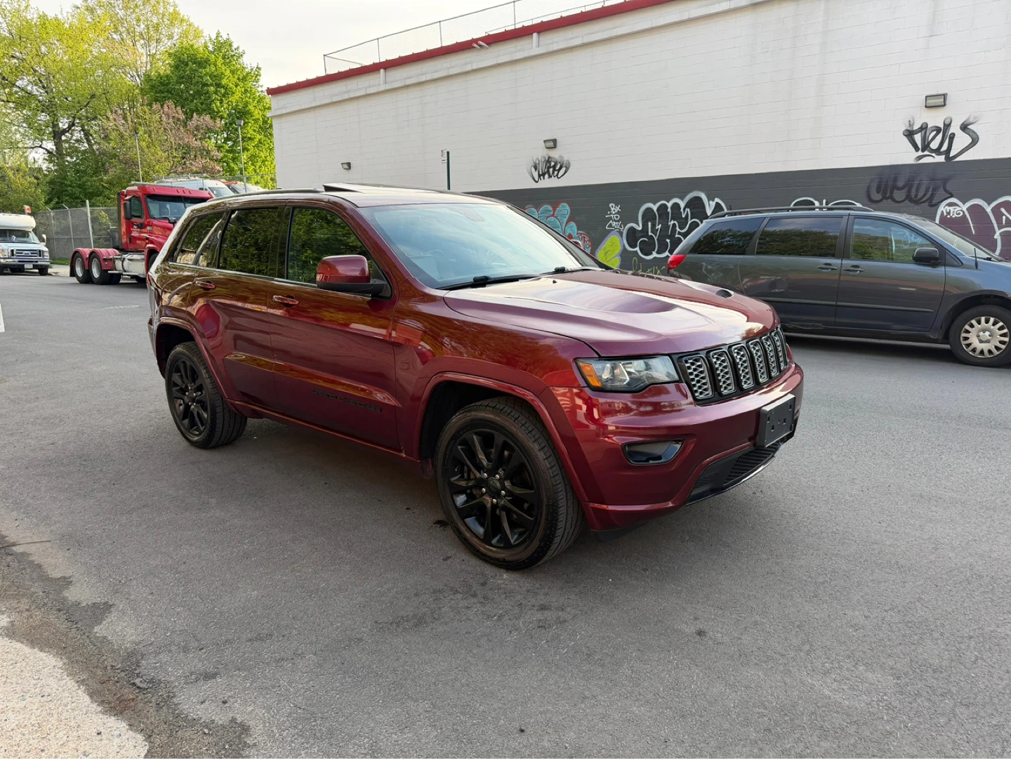 2019 Jeep Grand Cherokee Altitude - photo 2