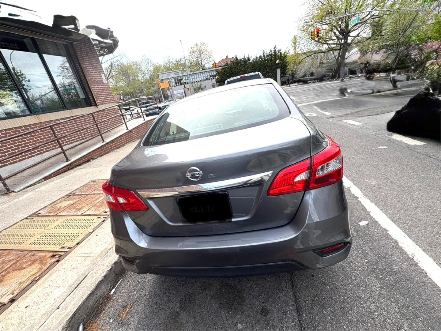 2018 Nissan sentra S 140k miles - photo 5