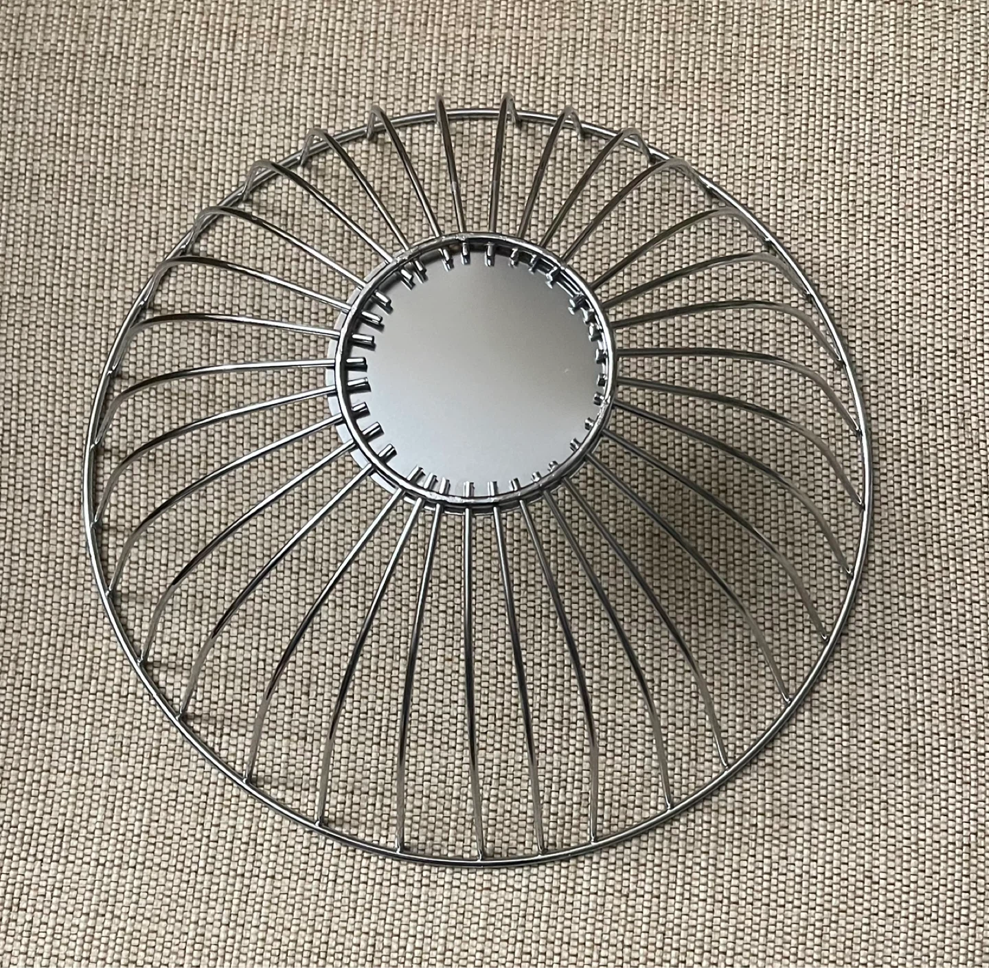 🌱 Brand New Large Modern Silver Wire Fruit/Vegetable Bowl - photo 3